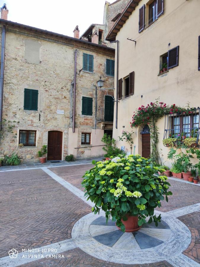 Splendido Ampio Appartamento A Montepulciano Stazione Εξωτερικό φωτογραφία
